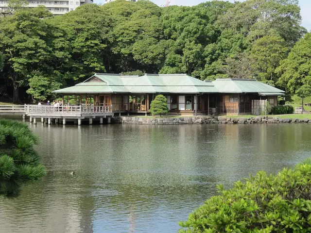 Nakajima no ochaya, the tea house on the island in the tidal pond