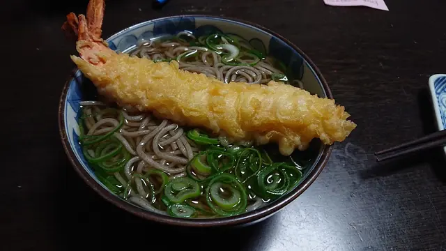 大晦日に食べるエビ天の年越しそば